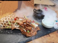 精选素食四人餐，提供免费WiFi