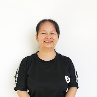 邓秋娥阿姨 住家保姆,月嫂 广东人 40岁 2年经验 初中学历 做家务,全职带孩子
