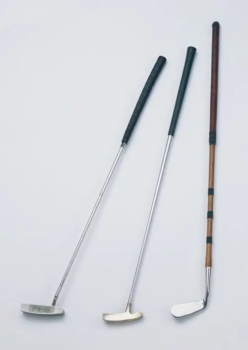 低价转让美津龙女士高尔夫球初学套杆 低价转让美津龙女士高尔夫球初学套杆