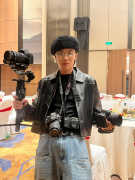 从9月开始拿起相机陪拍  到婚礼捉拍
