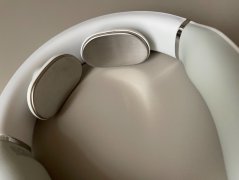 SKG颈椎按摩仪（语音款）