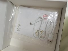 SKG颈椎按摩仪，k3型号，全新仅拆封