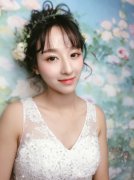 秀美丽化妆造型工作室 资深化妆师全天跟妆