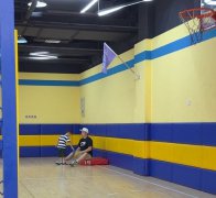 锋卫篮球运动大陆(宁波鄞州万达广场店)