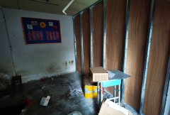 肇庆市草场路100号南起第1卡