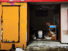 肇庆市草场路100号南起第1卡